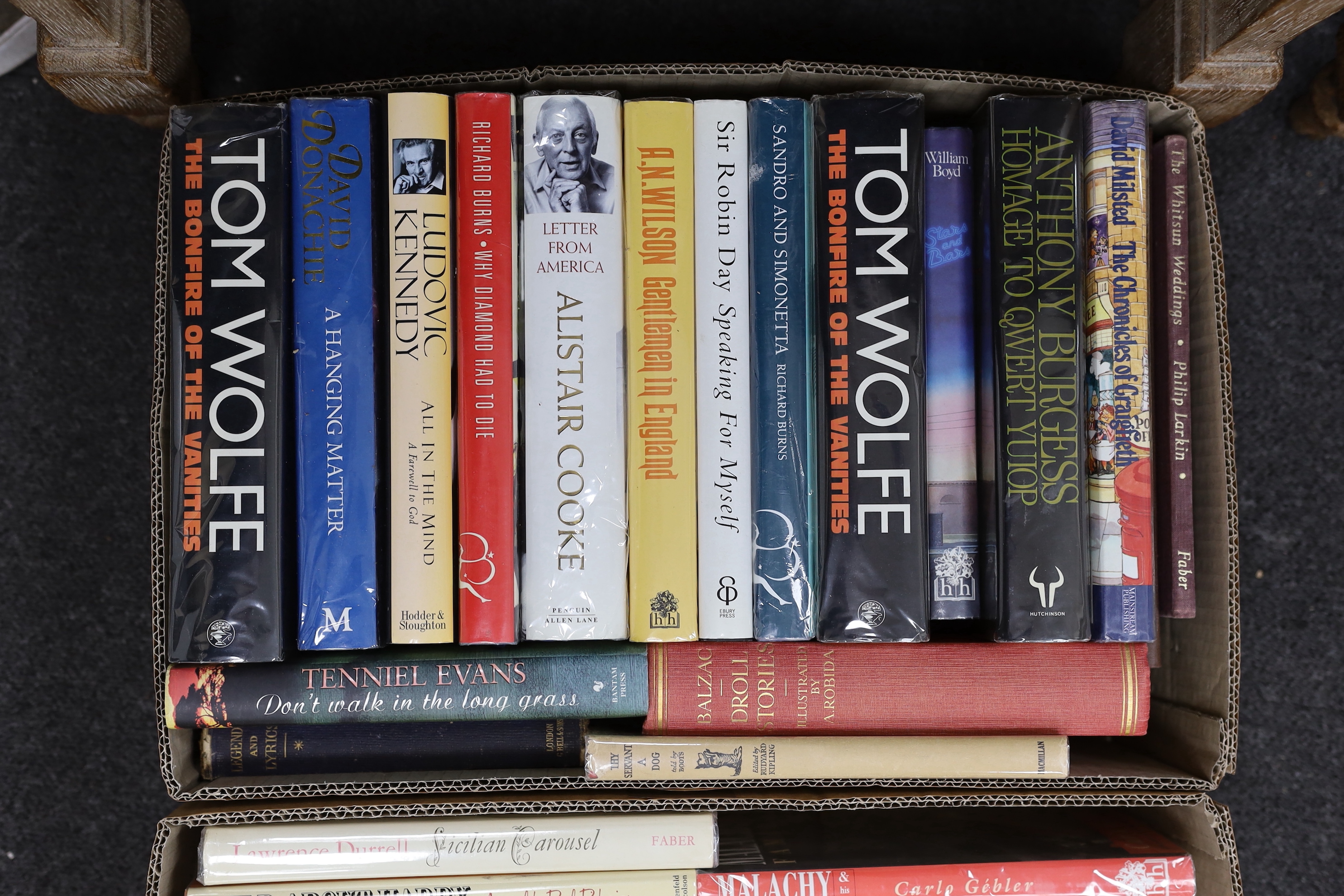 A large collection of modern first editions and literature, including books by Jeffrey Archer, John Braine, Richard Burns, J. M. Coetze, Michael Dibdin, John Fowles, Graham Greene, Joseph Heller, Peter Mayle, V. S. Naipa